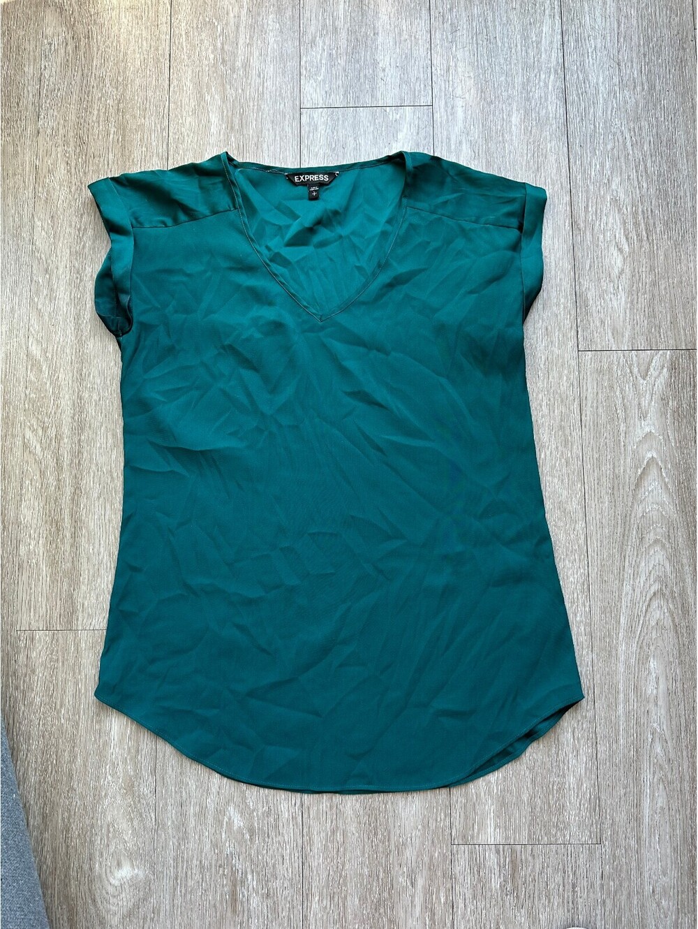 Express Women's green short sleeve blouse
